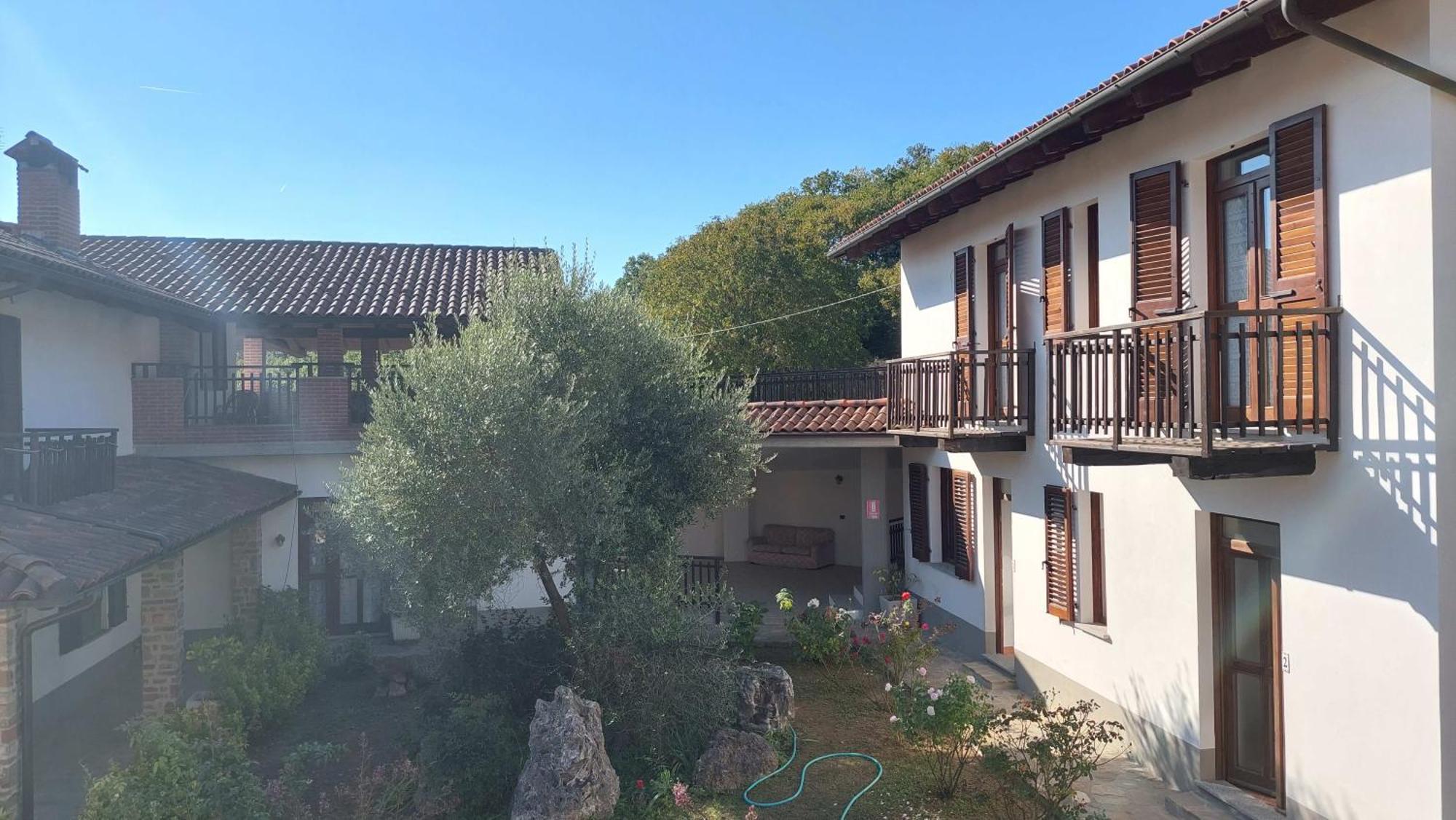 Case Vista Alta Langa, Appartement Bella Vista Cravanzana Kültér fotó
