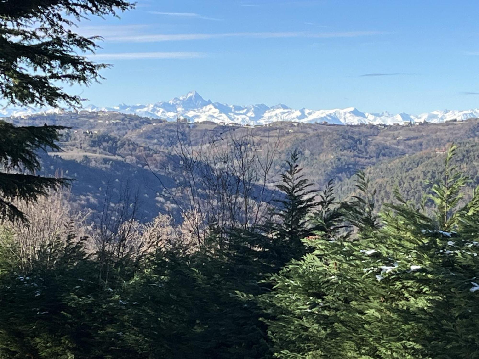 Case Vista Alta Langa, Appartement Bella Vista Cravanzana Kültér fotó